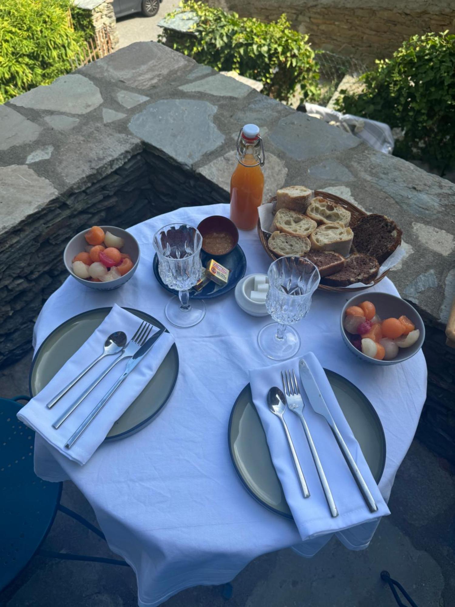 Torra Di Ciocce Bed & Breakfast ปีโน ภายนอก รูปภาพ